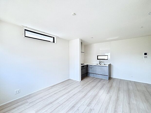 どこにいても家族のつながりを感じられるコミュニケーションリビング。