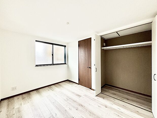 収納が充実しているので居住スペースを広々使えます