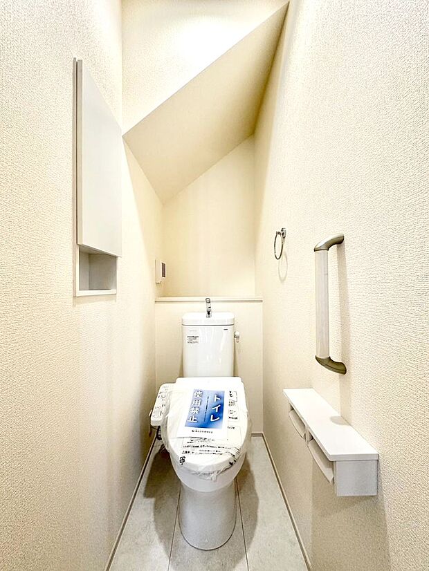 トイレは1階と2階それぞれに配置されていてとても便利です。