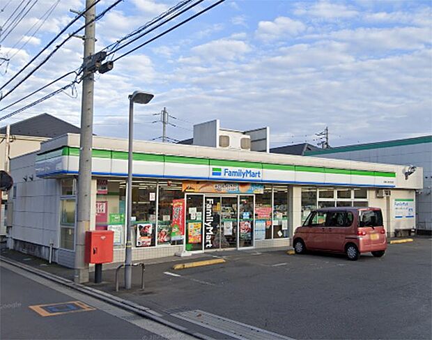 コンビニ 600m ファミリーマート 清瀬小金井街道店