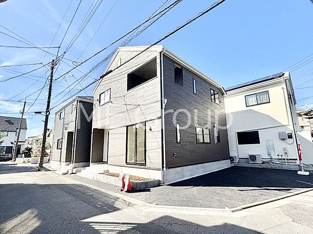 角地なので日当たりも良く、お家が堂々として見えます。