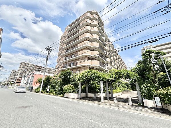 apartment 埼玉県入間郡三芳町大字竹間沢
地図を見る