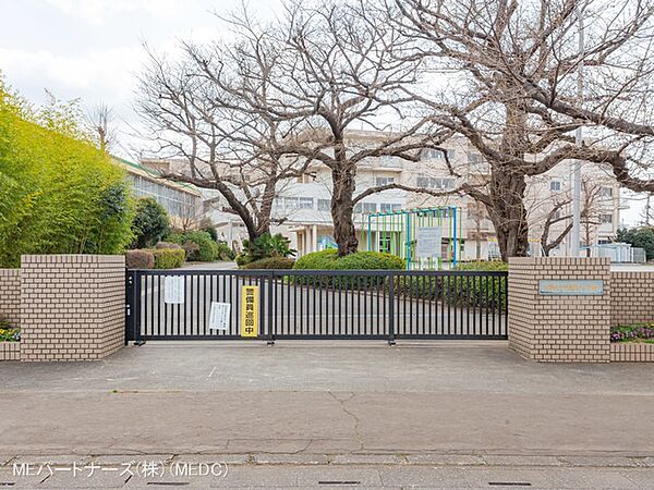 apartment 埼玉県入間郡三芳町大字竹間沢
地図を見る