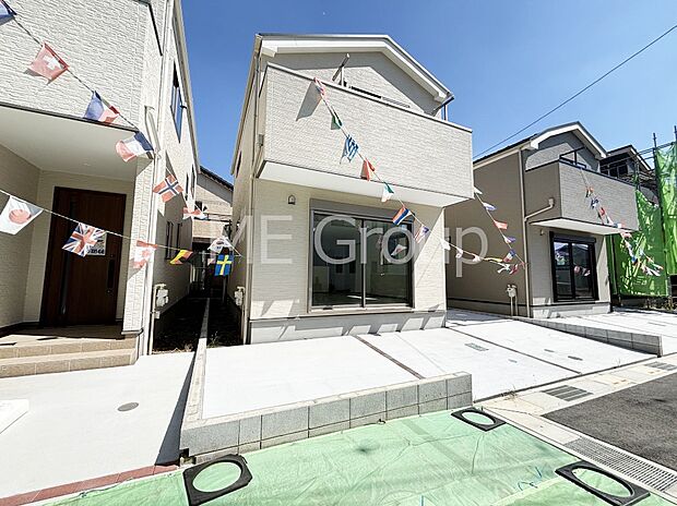 溢れる陽光でご家族の笑顔も輝く