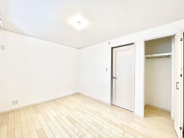 収納が充実しているので居住スペースを広々使えます