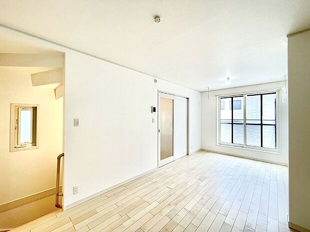 リビング階段が家族の笑顔と会話をつないでくれます  