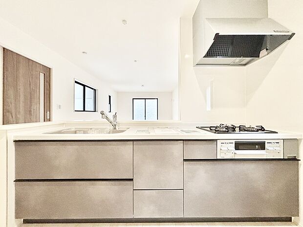 お料理を効率的に、楽しく!システムキッチン