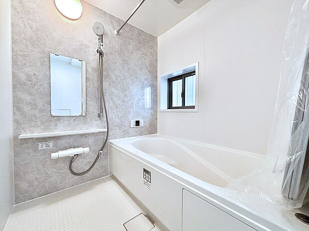 一日の疲れを癒やす大切なバスタイム。ゆっくりとお風呂を楽しんで疲れをとりたいですね!