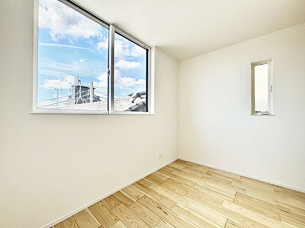 爽やかな日差しがお部屋全体を優しく包み込んでくれます