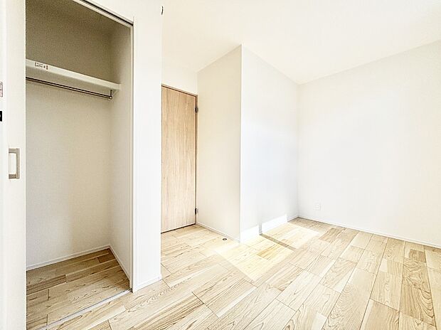 収納が充実しているので居住スペースを広々使えます