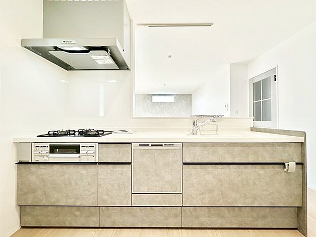 お料理を効率的に、楽しく!システムキッチン