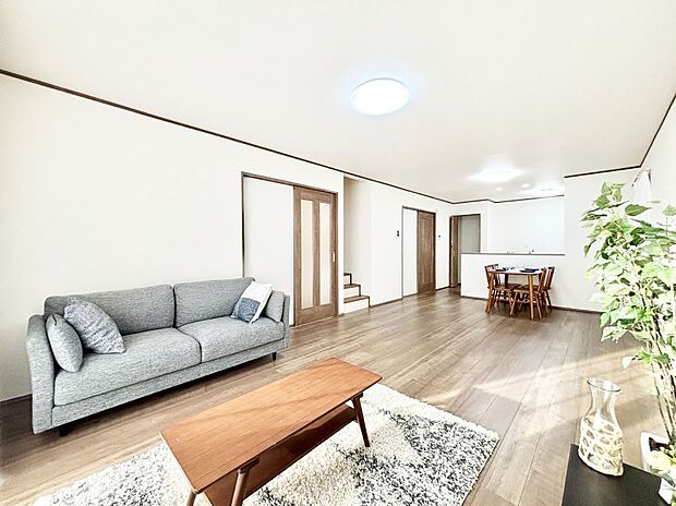 住む方の個性が引き出される、インテリアを考えるのが楽しみなリビングです!