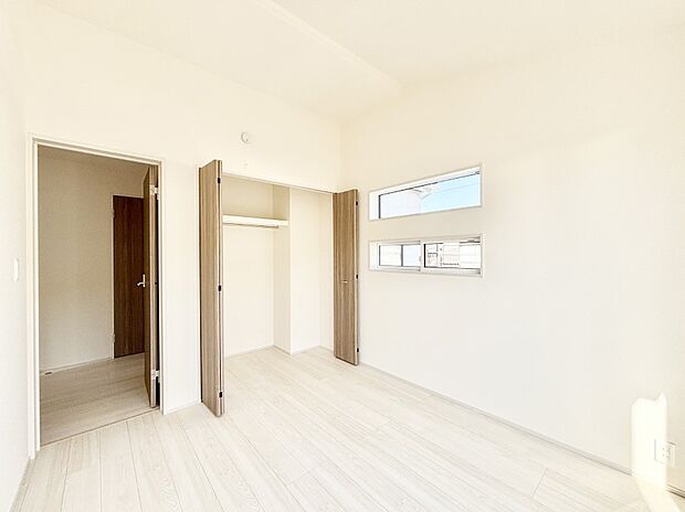 収納が充実しているので居住スペースを広々使えます