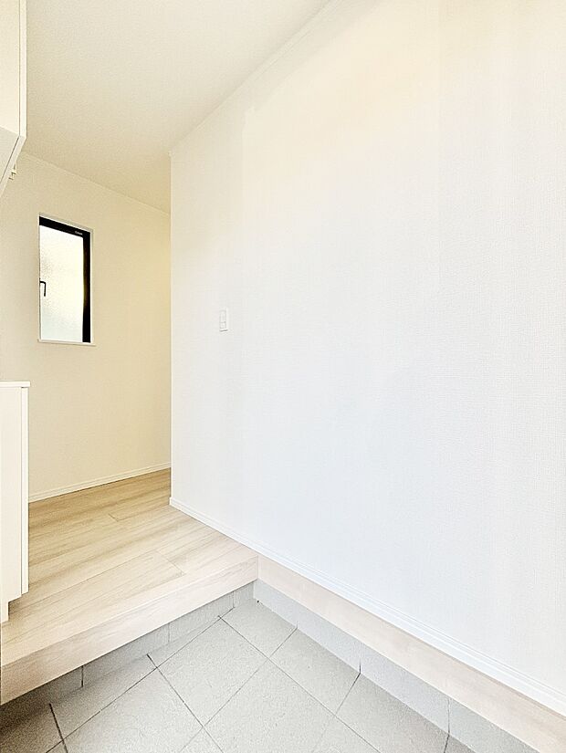 家族の帰宅やお客様をあたたかく迎える玄関