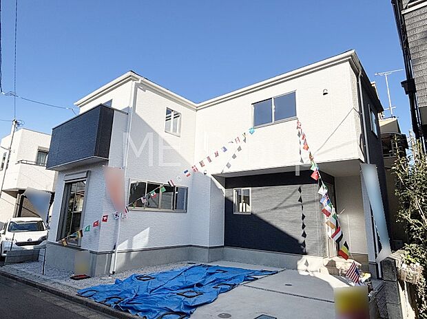 溢れる陽光でご家族の笑顔も輝く