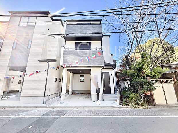 開放感溢れる2階リビングで家族団らんが楽しめるマイホーム!