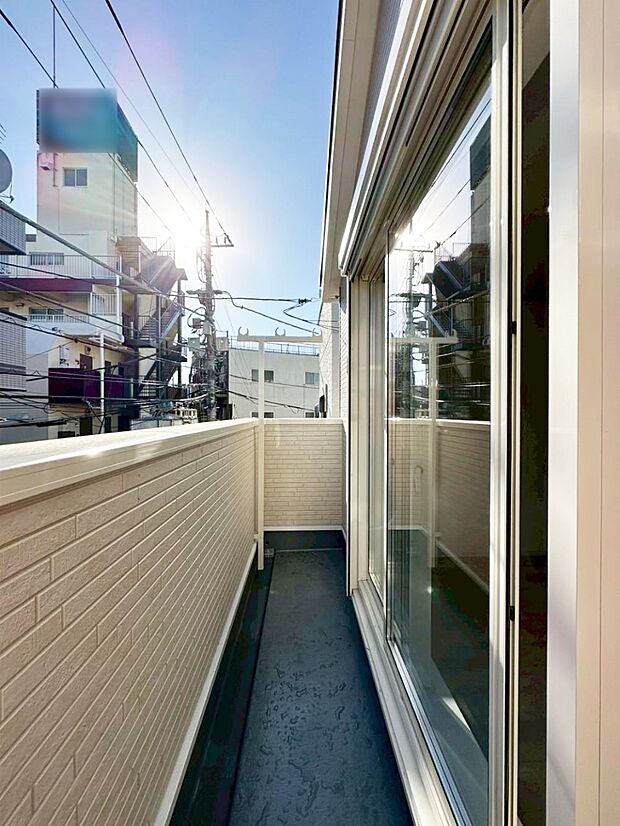 風通しの良いバルコニー