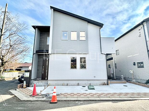 洗練された外観、上質な住空間が広がる室内は永く安心して過ごせる住居です。 