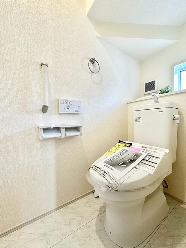 トイレは1階と2階それぞれに配置されていてとても便利です。 