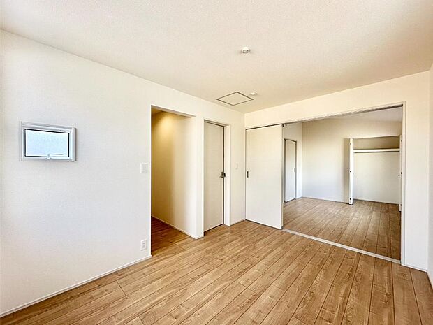 引き戸の開閉でフレキシブルに利用できます