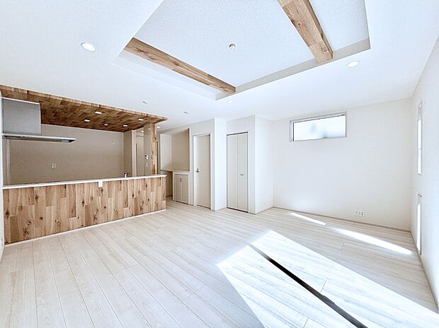 住む方の個性が引き出される、インテリアを考えるのが楽しみなリビングです!