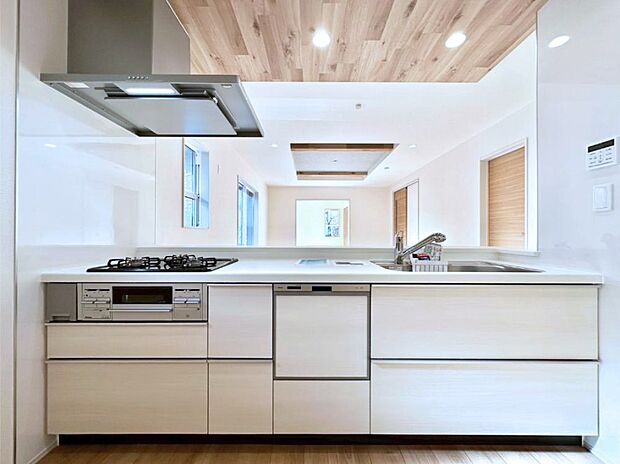 お料理を効率的に、楽しく!システムキッチン