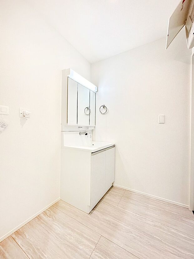 上質な洗面空間がゆとりの時間を演出