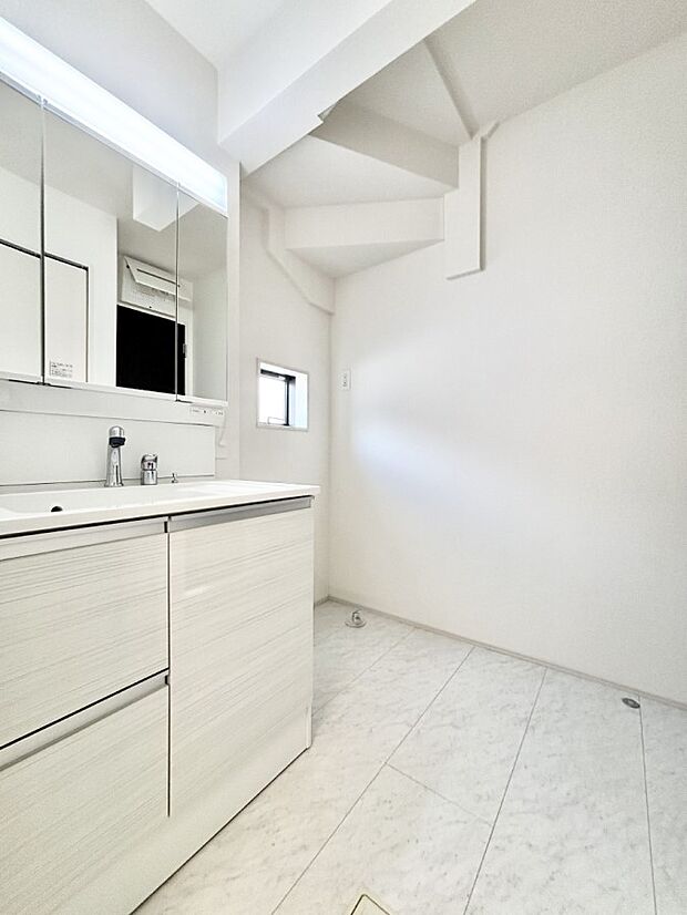 ゆとりのあるランドリースペース。  