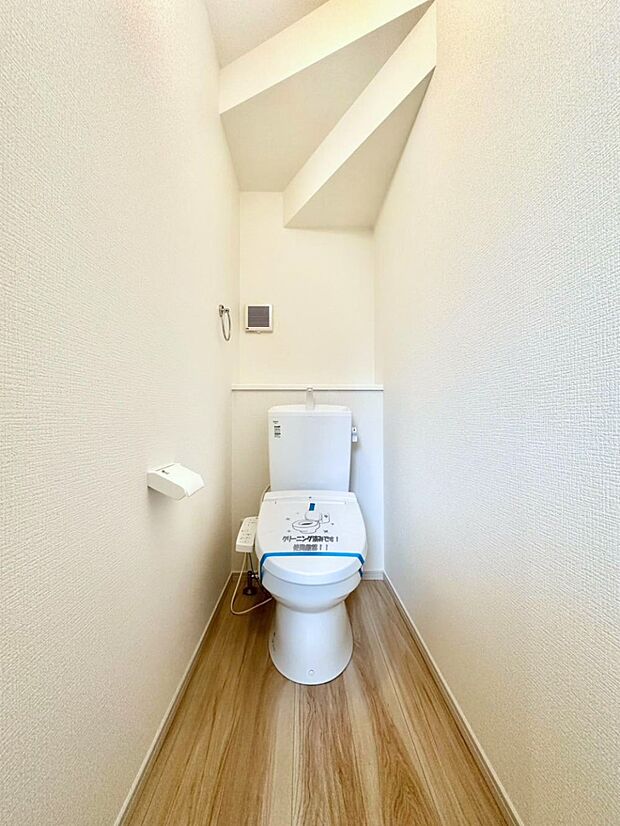 トイレは1階と2階それぞれに配置されていてとても便利です。 