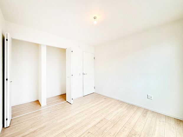 木の温もりがやさしいフローリングは安らぎをもたらす住空間