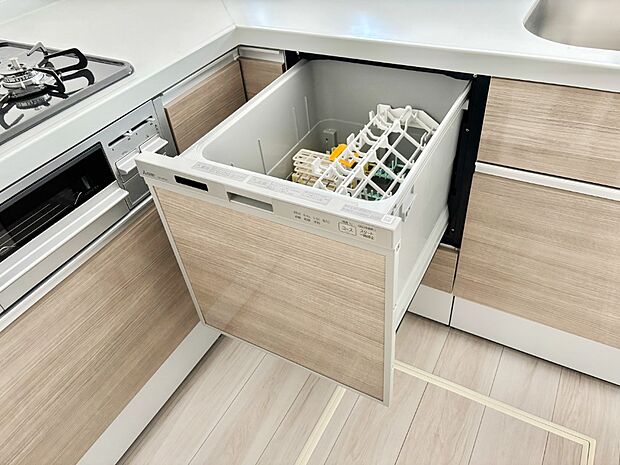 面倒なお片づけは食洗機にお任せ!家事の負担が減って、時間にも気持ちにもゆとりができます。