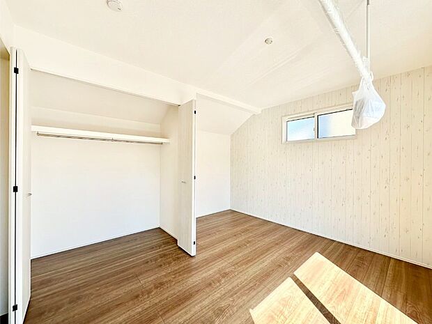 木の温もりがやさしいフローリングは安らぎをもたらす住空間