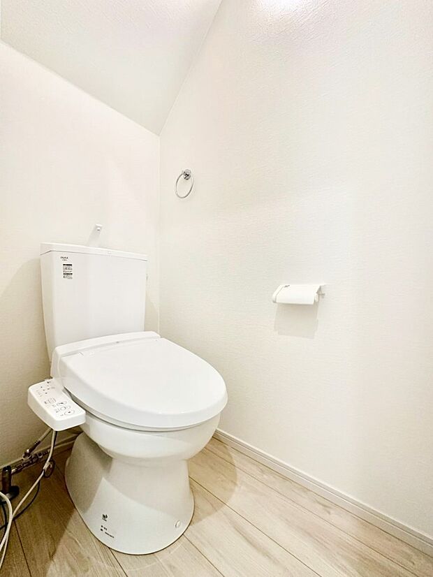 トイレは安心の2箇所!朝のバタバタも一安心です。