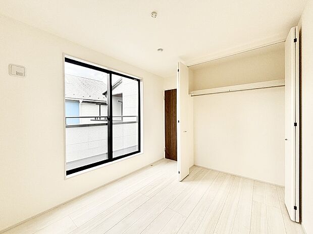 収納が充実しているので居住スペースを広々使えます