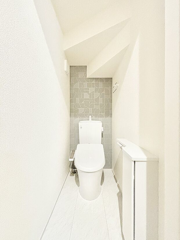 トイレは温水洗浄機能付き