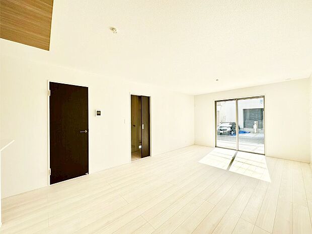 どこにいても家族のつながりを感じられるコミュニケーションリビング。