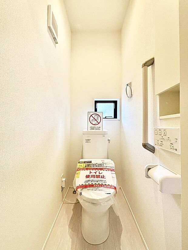 トイレは1階と2階それぞれに配置されていてとても便利です。 