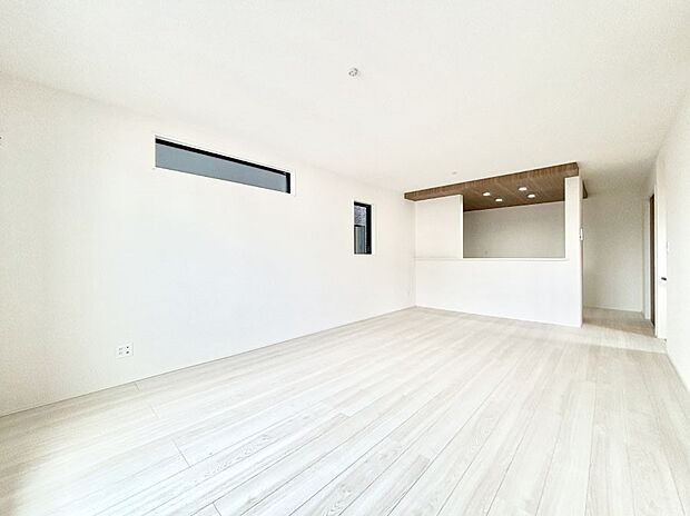 住む方の個性が引き出される、インテリアを考えるのが楽しみなリビングです！ 