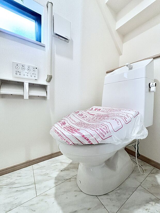 トイレは1階と2階それぞれに配置されていてとても便利です。 