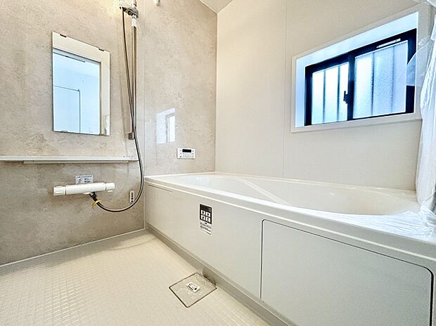 一日の疲れを癒やす大切なバスタイム。ゆっくりとお風呂を楽しんで疲れをとりたいですね！  