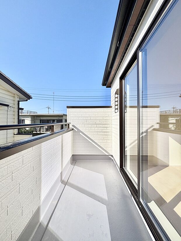 風通しの良いバルコニー