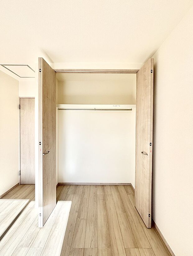 たっぷりの収納スペースで快適に暮らせそう