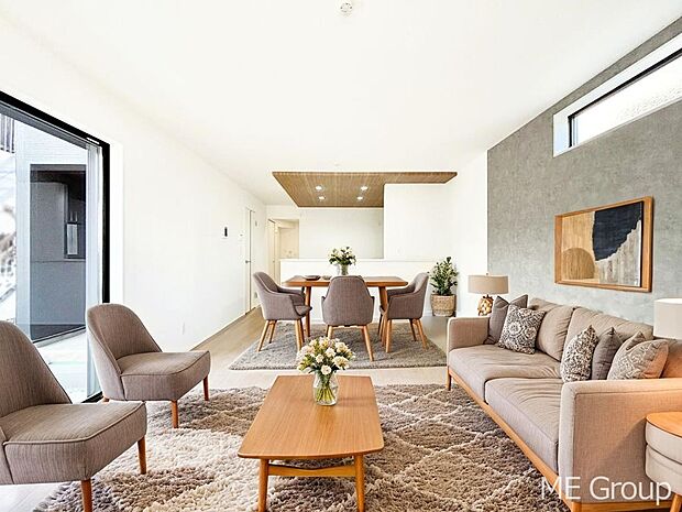 アクセントクロスを使用したワンランクアップの空間 ※家具はCGです