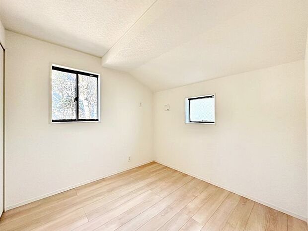 2面採光を確保した明るい空間。家族みんなが快適な暮らしを実現する設計です。　