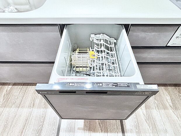 面倒なお片づけは食洗機にお任せ!家事の負担が減って、時間にも気持ちにもゆとりができます。