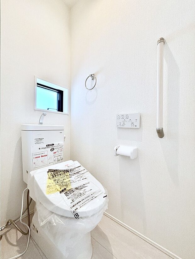 トイレは1階と2階それぞれに配置されていてとても便利です。