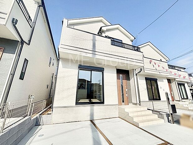 洗練された外観、上質な住空間が広がる室内は永く安心して過ごせる住居です。