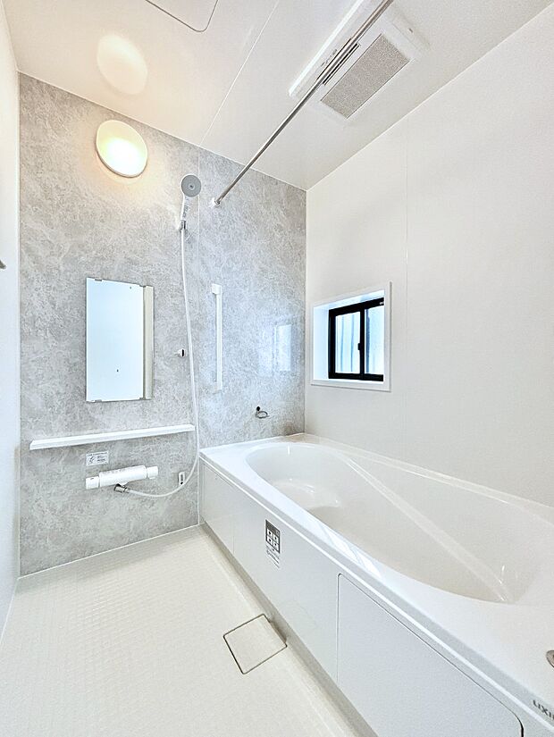 一日の疲れを癒やす大切なバスタイム。ゆっくりとお風呂を楽しんで疲れをとりたいですね！  