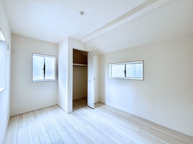 収納が充実しているので、居住スペースを広く使えます。