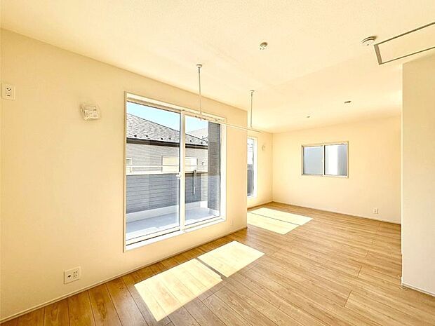 将来は2部屋にすることもできますね。お年頃になったら夢の個室にチェンジ！